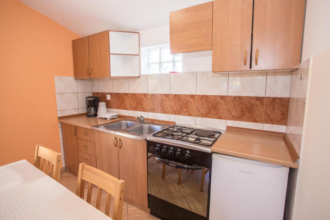 Ema-Dany Apartment Porec Ngoại thất bức ảnh
